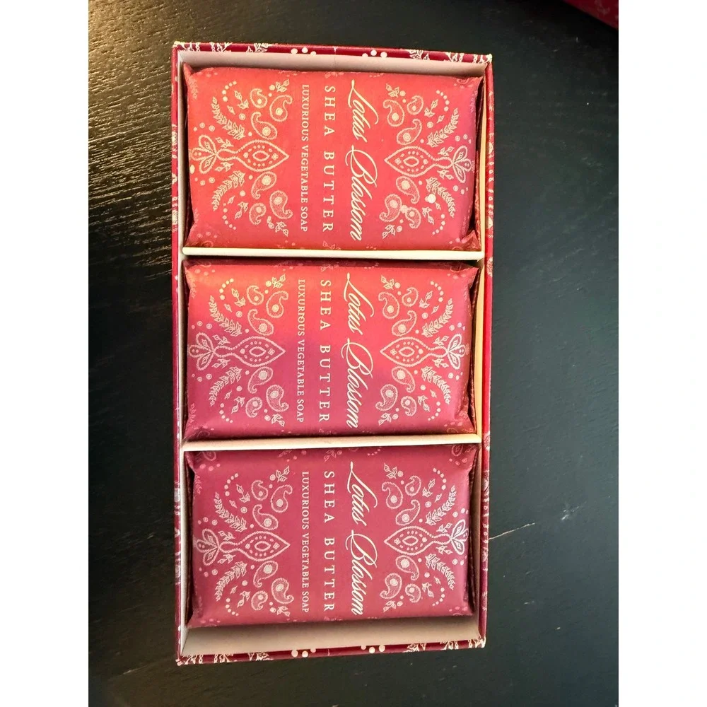 Greenwich Bay Trading Co Lotus Blossom Shea‎ Butter Vegetable Soap 3 Bars 12.9oz